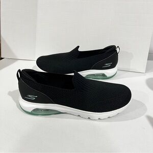 Skechers Women's Go Walk Air Cool Slip-On Sneakers Goga Mat Size 10 Knit Black